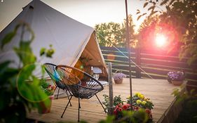 Pokoje u Basi Glamping Mikołajki